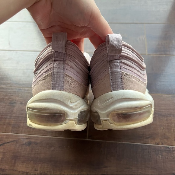 Nike Air Max 97 ‘Particle Rose' Low Top Athletic Sneakers! - Picture 4 of 8